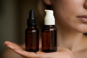 Jak łączyć retinol i witaminę C bez podrażnień skóry