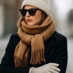 Zimowe dodatki 2024/2025 w stylu fashion insiders